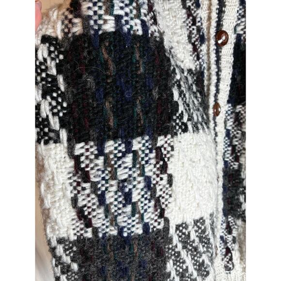 Otavalo Native American Wool L Hand Made in Ecuador Cardigan Chunky Knit - Picture 3 of 8